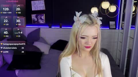 Emily online show from December 21, 2024, 8:00 pm