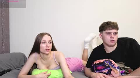 Snapshot of emily_and_ilumi chatting on October 23, 2025, 5:12 pm emily_and_ilumi online show from October 23, 2025, 5:12 pm