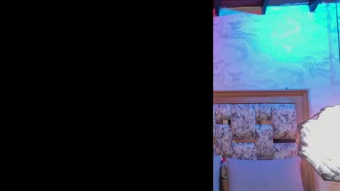 Snapshot of emily_dempsey chatting on April 22, 2026, 7:37 pm emily_dempsey online show from April 22, 2026, 7:37 pm