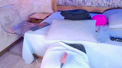 Snapshot of emily_dempsey chatting on April 25, 2026, 1:41 pm emily_dempsey online show from April 25, 2026, 1:41 pm