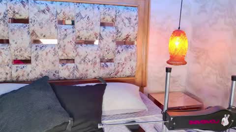 Snapshot of emily_dempsey chatting on April 27, 2026, 7:34 pm emily_dempsey online show from April 27, 2026, 7:34 pm