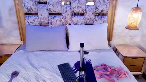 Snapshot of emily_dempsey chatting on May 29, 2026, 7:34 pm emily_dempsey online show from May 29, 2026, 7:34 pm