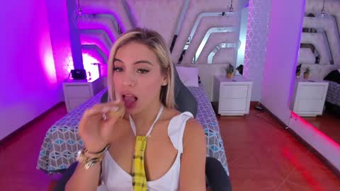 Emily online show from January 13, 2025, 1:49 pm