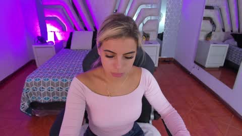 Emily online show from January 30, 2025, 10:29 am