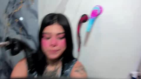 emily_evol online show from May 14, 2026, 11:39 am