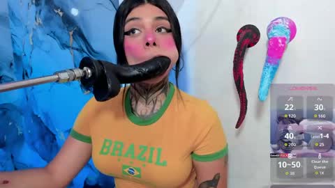 emily_evol online show from May 19, 2026, 11:49 am