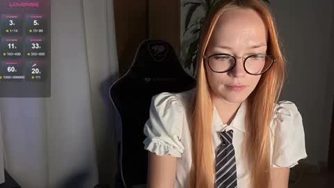 Snapshot of emily_jayreal chatting on March 2, 2025, 10:48 pm Emily online show from March 2, 2025, 10:48 pm
