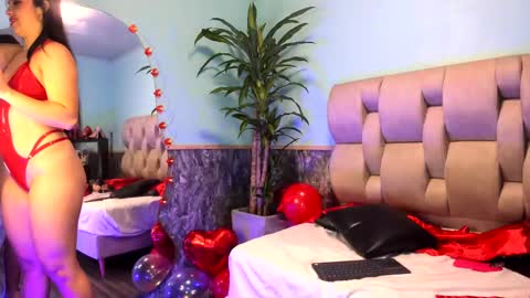 Snapshot of emily_jones3 chatting on February 15, 2025, 5:17 pm Emily online show from February 15, 2025, 5:17 pm