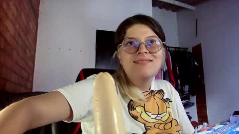 Julieta online show from January 24, 2025, 6:04 pm