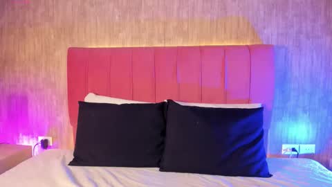 Snapshot of emily_klarence chatting on March 12, 2026, 8:59 pm Emily online show from March 12, 2026, 8:59 pm