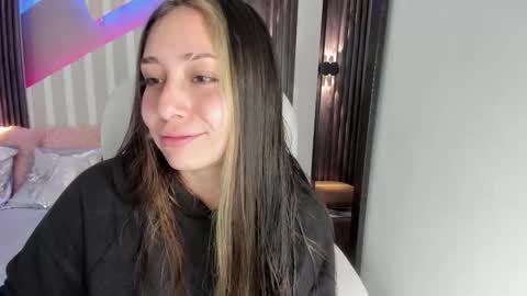 Emily online show from October 18, 2025, 3:35 pm