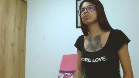 Emily online show from May 30, 2026, 4:20 am