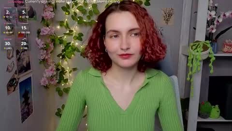 Snapshot of emily_lune chatting on February 3, 2026, 6:40 am Emily online show from February 3, 2026, 6:40 am