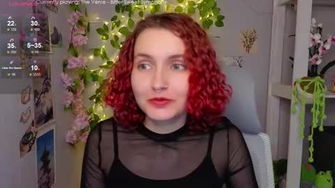 Snapshot of emily_lune chatting on February 12, 2026, 3:18 pm Emily online show from February 12, 2026, 3:18 pm