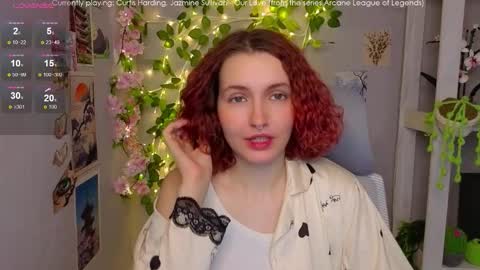 Snapshot of emily_lune chatting on February 19, 2026, 2:07 am Emily online show from February 19, 2026, 2:07 am