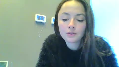 Snapshot of emily_morning_dew chatting on December 15, 2024, 11:12 am emily_morning_dew online show from December 15, 2024, 11:12 am