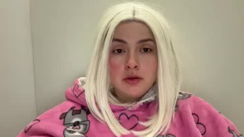 emily_morning_dew online show from December 18, 2025, 7:58 am