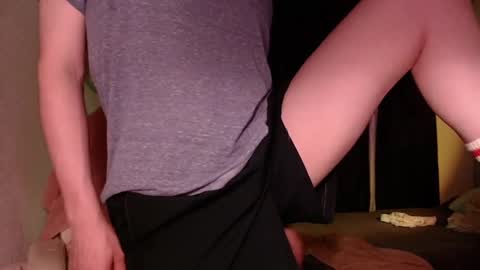 Snapshot of emily_pearl_ chatting on December 6, 2024, 12:23 am emily_pearl_ online show from December 6, 2024, 12:23 am