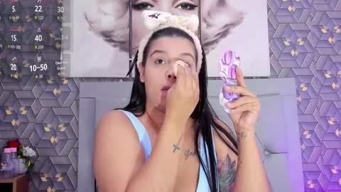 Emily online show from November 18, 2025, 3:12 am