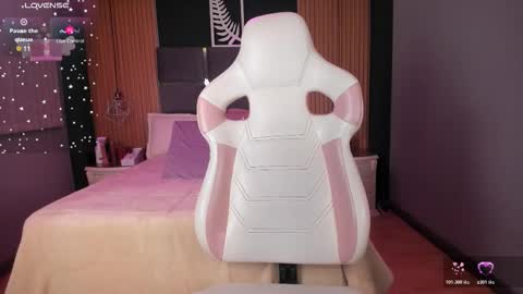 Emily online show from October 31, 2025, 11:22 am