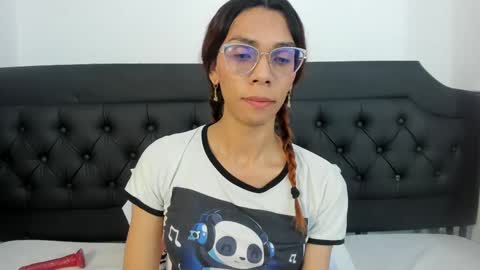 EMILY online show from September 12, 2025, 9:59 pm