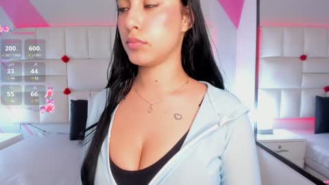  EMILY  online show from January 31, 2025, 4:47 am