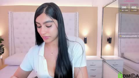 Snapshot of emily_roux chatting on February 12, 2026, 9:54 pm EMILY online show from February 12, 2026, 9:54 pm