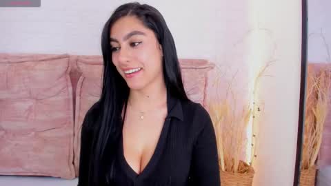 Snapshot of emily_roux chatting on March 10, 2026, 1:21 am EMILY online show from March 10, 2026, 1:21 am