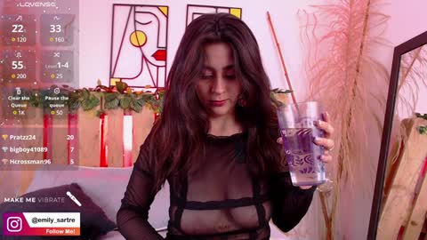 Snapshot of emily_sartre chatting on February 1, 2025, 7:57 am Emilly online show from February 1, 2025, 7:57 am