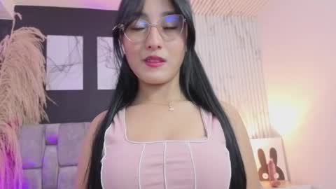Snapshot of emily_vermont chatting on September 21, 2025, 3:30 am emily_vermont online show from September 21, 2025, 3:30 am