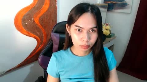 emily_xo143 online show from July 2, 2026, 1:16 am