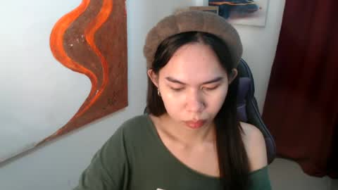 emily_xo143 online show from July 9, 2026, 6:39 am