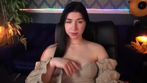 Emy online show from December 5, 2025, 7:28 am