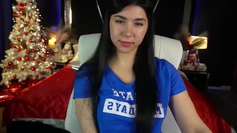 Emy online show from January 12, 2026, 6:51 am