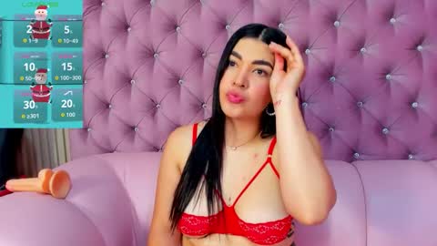 Snapshot of emilycastro_ chatting on December 15, 2025, 3:05 pm Emily online show from December 15, 2025, 3:05 pm