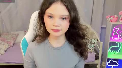 Snapshot of emilychaves chatting on January 16, 2026, 7:01 am Emilyhaves online show from January 16, 2026, 7:01 am