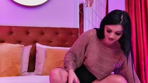 Emily online show from October 19, 2025, 4:24 am