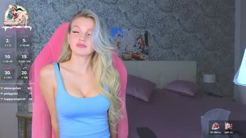 emilydancee online show from December 28, 2024, 6:06 am