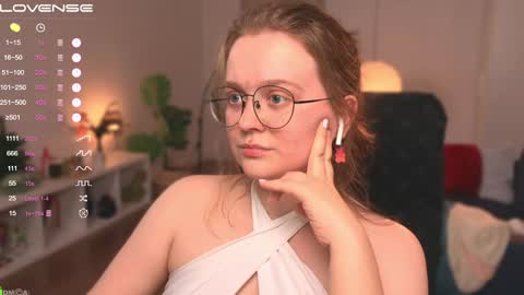 Snapshot of emilyforelsket chatting on January 11, 2025, 3:31 pm Emily online show from January 11, 2025, 3:31 pm