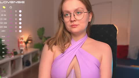 Snapshot of emilyforelsket chatting on January 18, 2025, 2:55 pm Emily online show from January 18, 2025, 2:55 pm