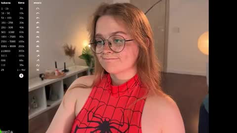 Snapshot of emilyforelsket chatting on October 31, 2025, 1:23 pm Emily online show from October 31, 2025, 1:23 pm