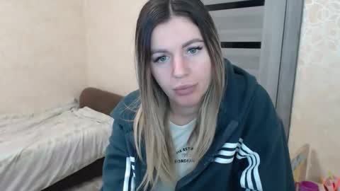 Snapshot of emilyfork chatting on October 20, 2025, 5:41 am emilyfork online show from October 20, 2025, 5:41 am