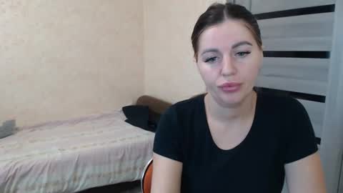 Snapshot of emilyfork chatting on October 23, 2025, 12:04 pm emilyfork online show from October 23, 2025, 12:04 pm