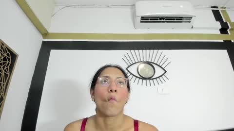 Emily online show from October 31, 2025, 11:44 am