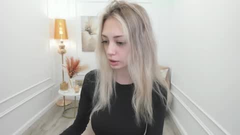 Emily online show from March 22, 2026, 3:21 am