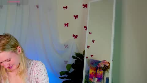 Emi online show from March 16, 2026, 1:33 am