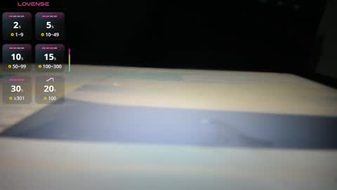 Snapshot of emilyhines__ chatting on November 29, 2025, 10:46 pm Emilyhines online show from November 29, 2025, 10:46 pm