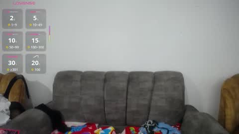 Snapshot of emilyhines__ chatting on January 8, 2026, 2:03 am Emilyhines online show from January 8, 2026, 2:03 am