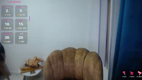 Snapshot of emilyhines__ chatting on January 16, 2026, 11:09 pm Emilyhines online show from January 16, 2026, 11:09 pm