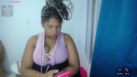 Snapshot of emilyhines__ chatting on February 16, 2026, 10:50 pm Emilyhines online show from February 16, 2026, 10:50 pm